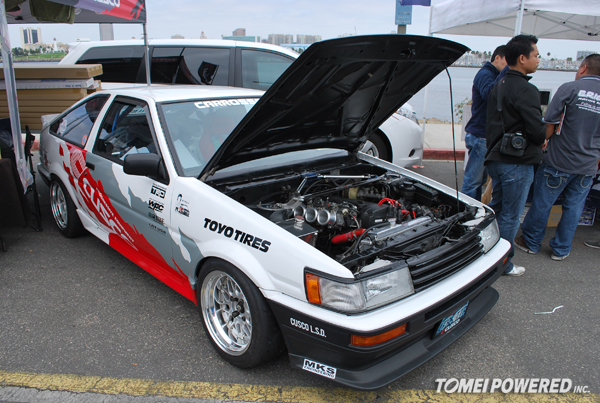 2011-JapClassicCarShow-c034