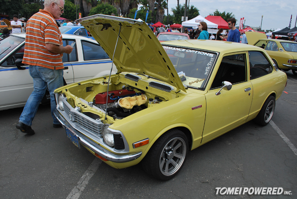 2011-JapClassicCarShow-c040