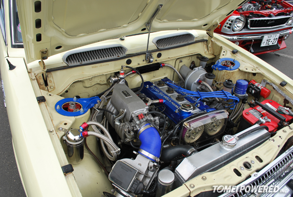 2011-JapClassicCarShow-c047
