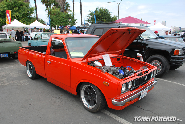 2011-JapClassicCarShow-c062